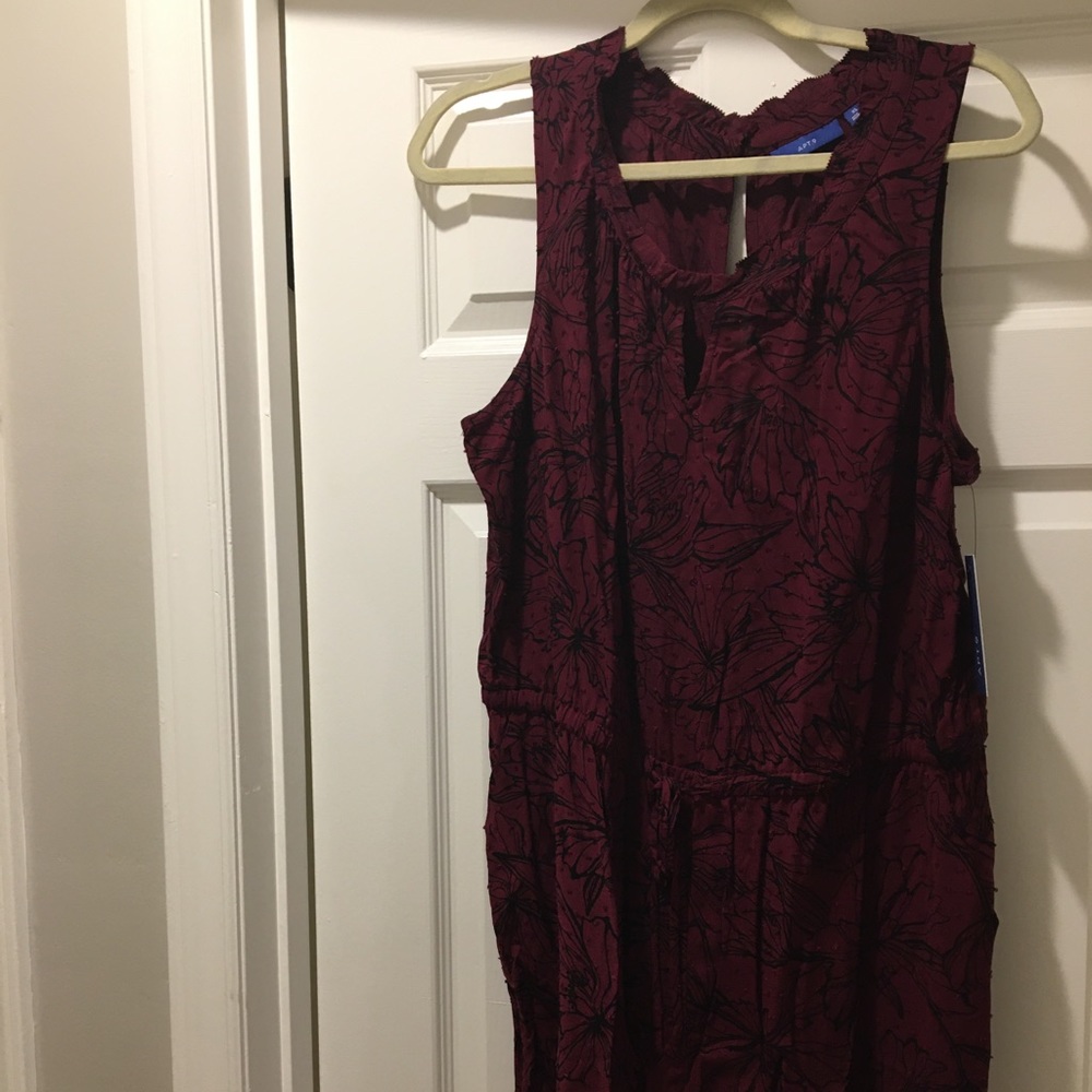 Romper - Picture 2 of 3